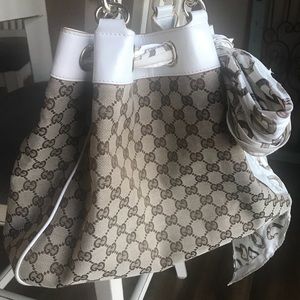 gucci bag scarf